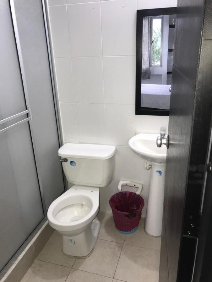 ויז'אוויסנסיו Gavan Plaza Hotel מראה חיצוני תמונה